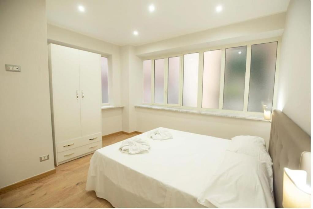 Don Cozzolino Apartment Νάπολη Εξωτερικό φωτογραφία